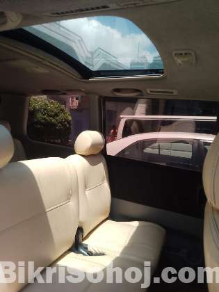 Toyota X Noah with Sunroof & Moonroof